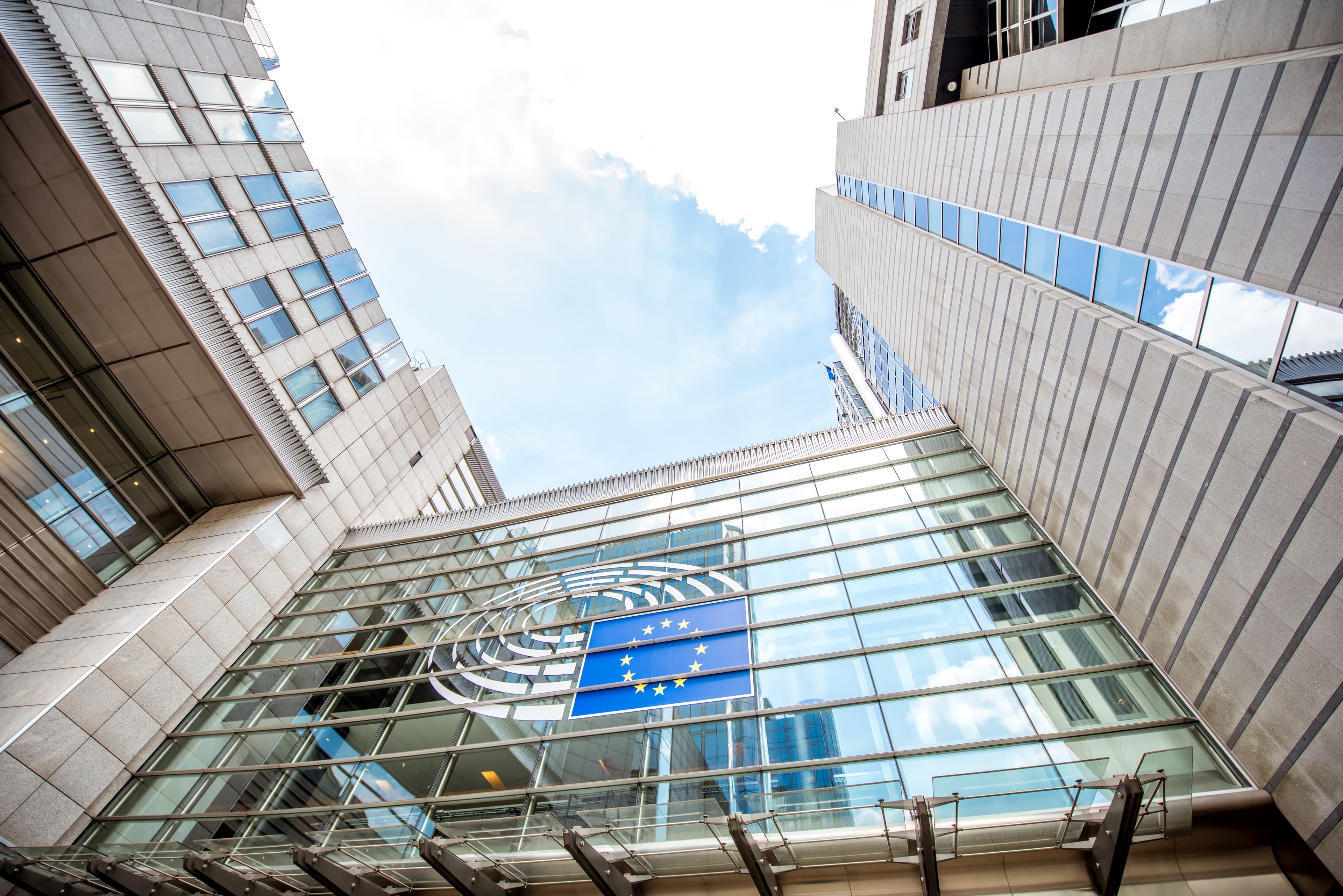 Unlocking Success: How to Maximize ROI Through Strategic Commercial Real Estate Investments