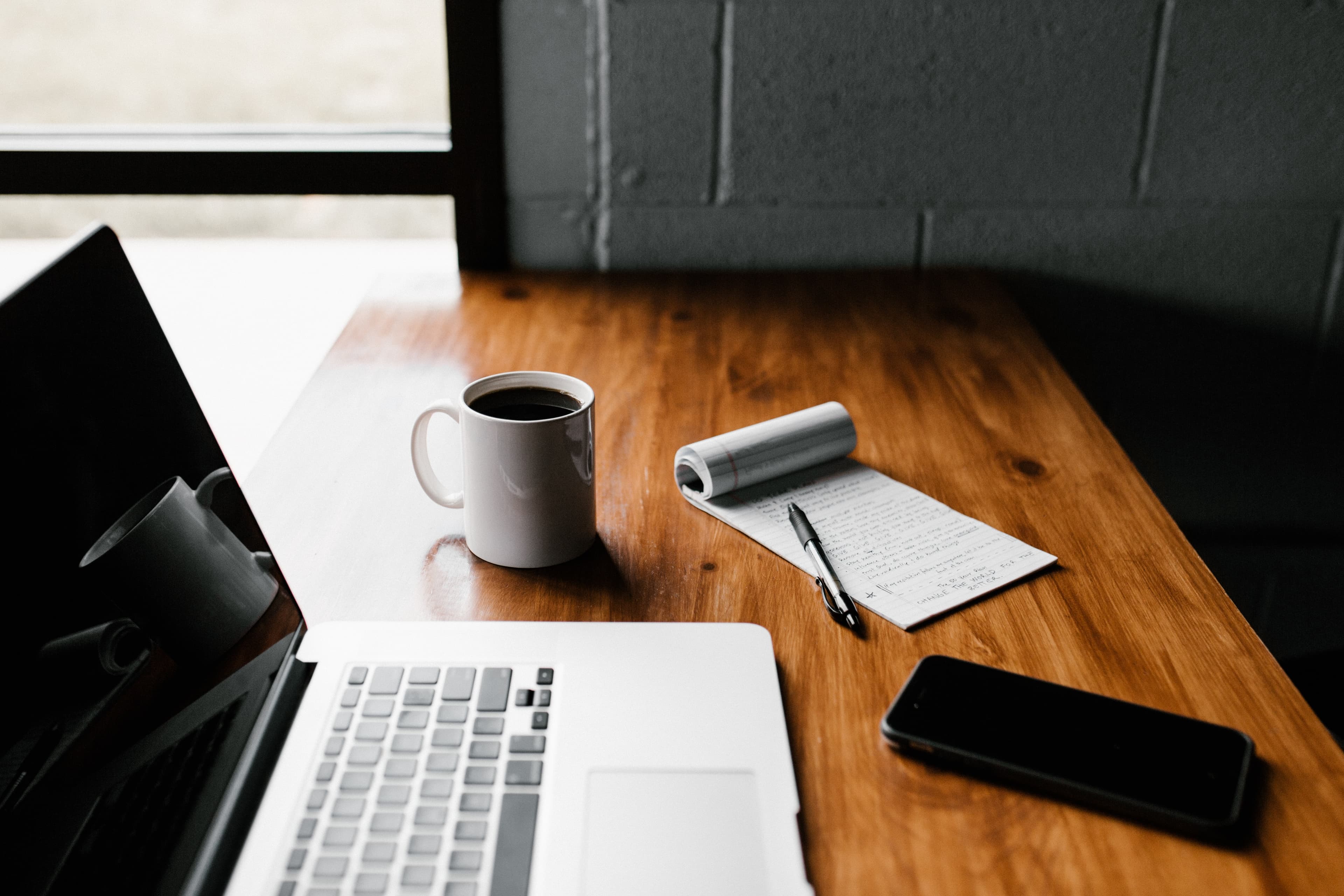 10 Essential Questions to Consider Before Committing to an Office Lease Agreement